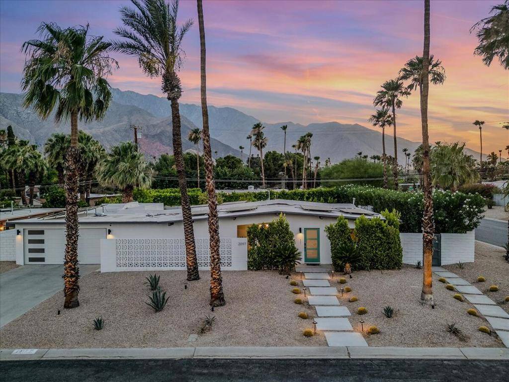 2097 N Berne DR, Palm Springs, CA 92262