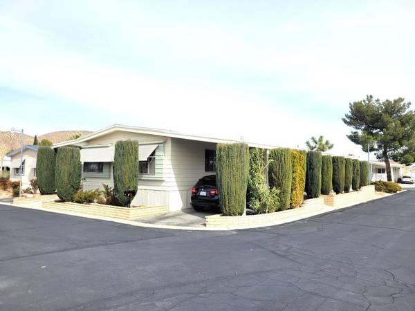 Yucca Valley, CA 92284,54999 Martinez TRL #40