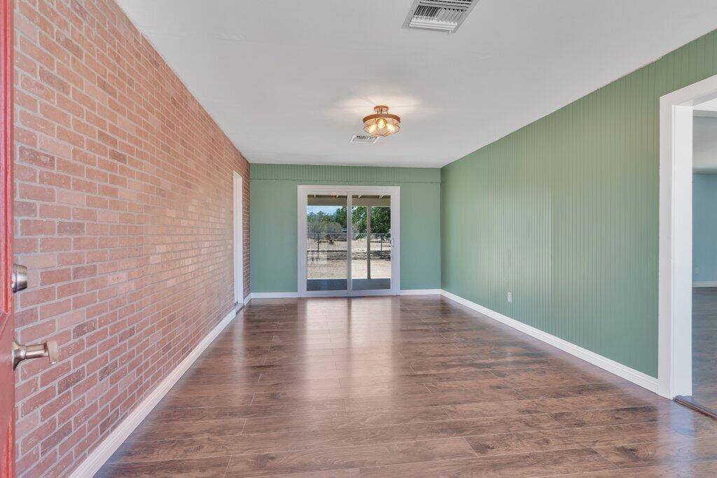 Yucca Valley, CA 92284,7592 Hanford AVE