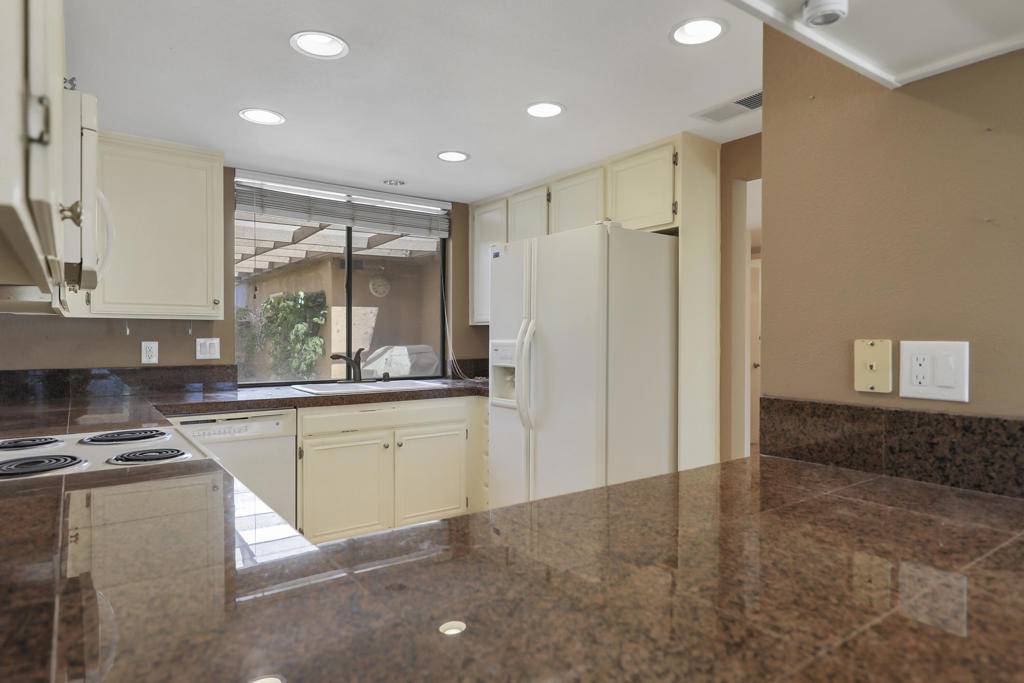 Rancho Mirage, CA 92270,10 Lugo DR