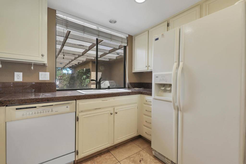 Rancho Mirage, CA 92270,10 Lugo DR