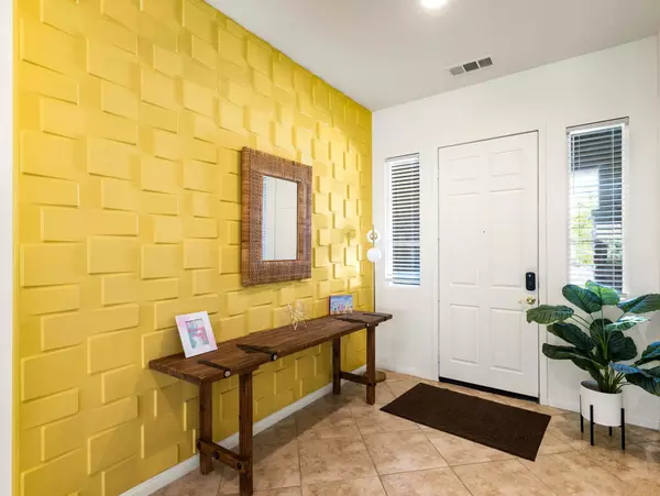 Indio, CA 92203,43760 Spiaggia PL