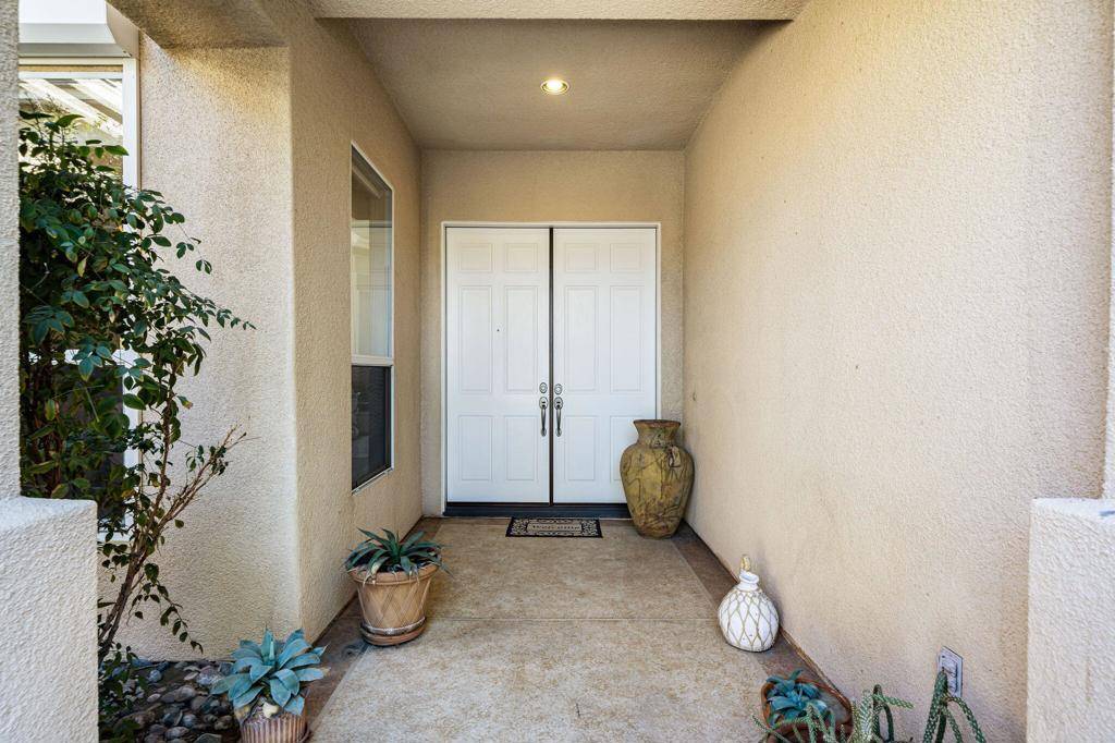 Palm Desert, CA 92260,4 Hillcrest DR