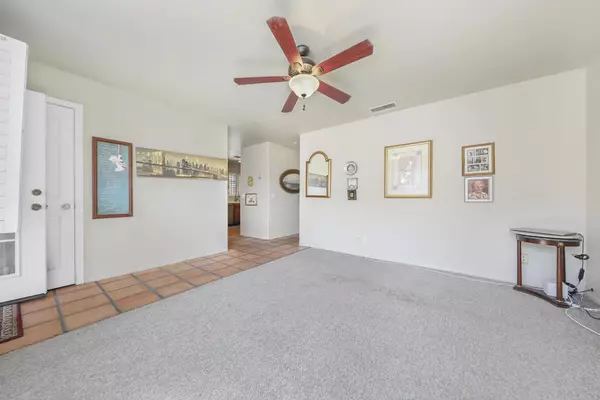 La Quinta, CA 92253,54205 Avenida Martinez