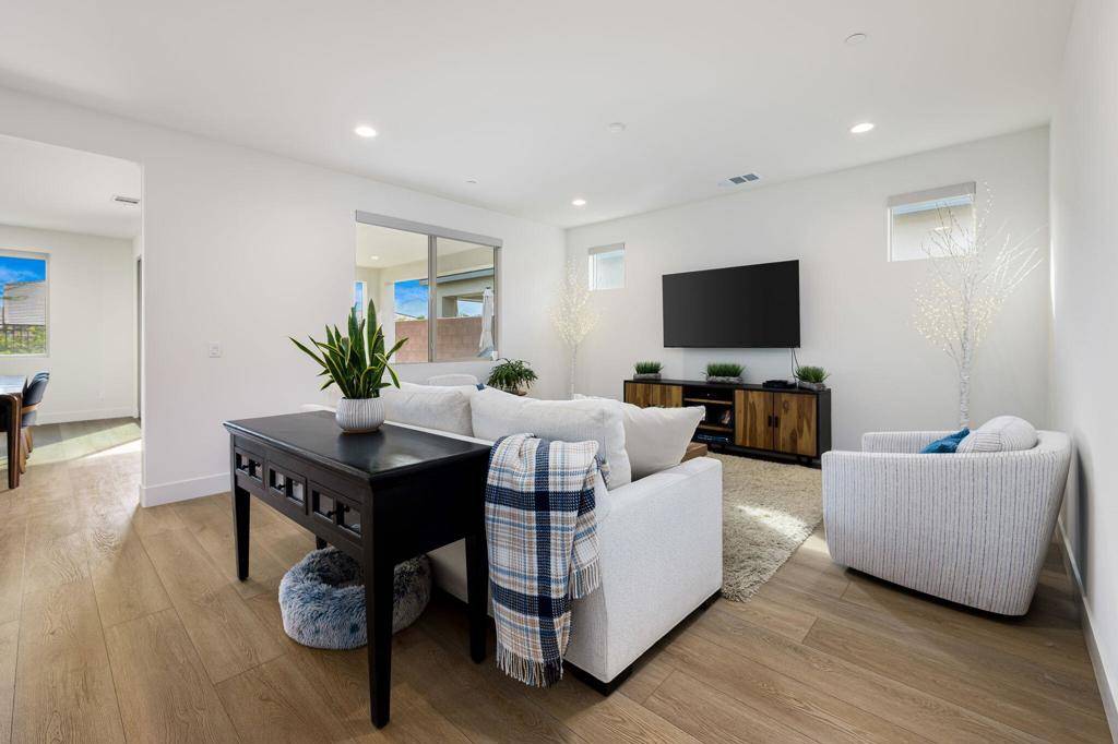 Indio, CA 92201,82425 Round Valley Dr