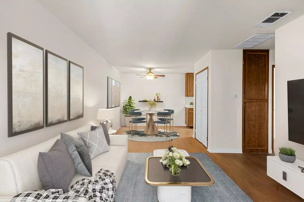 Palm Springs, CA 92262,2809 N Los Felices CIR E #G111