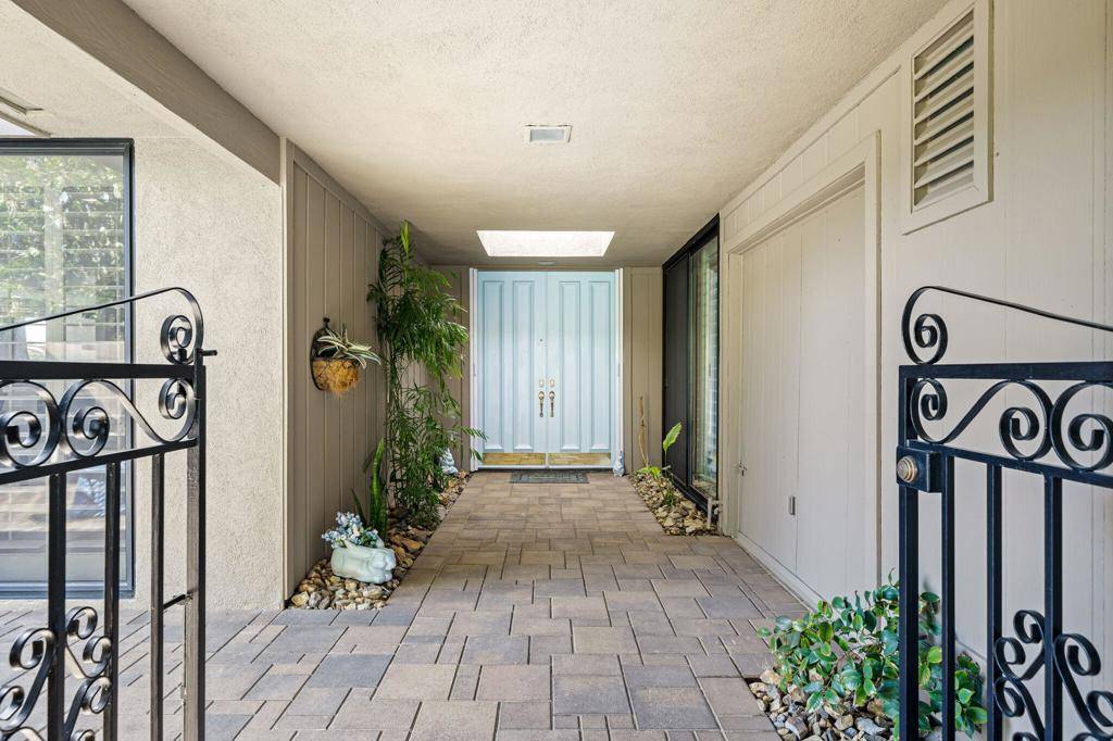 Rancho Mirage, CA 92270,5 Seton CT