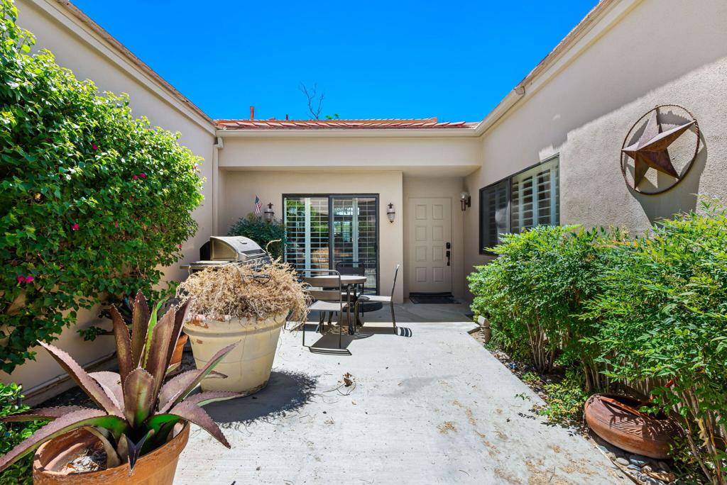 La Quinta, CA 92253,80601 Oak Tree
