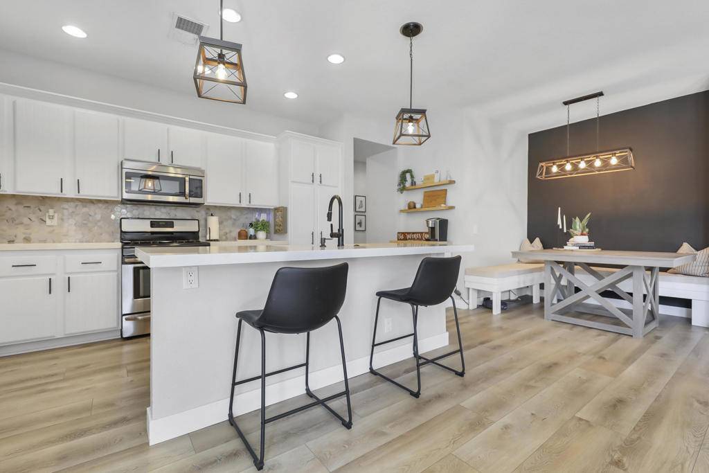 47875 Silverberry ST, La Quinta, CA 92253