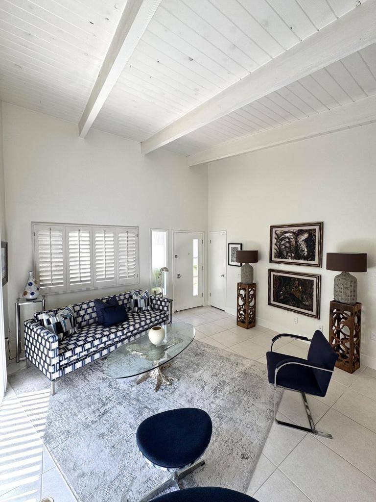 Palm Springs, CA 92264,1900 S Camino Real #D