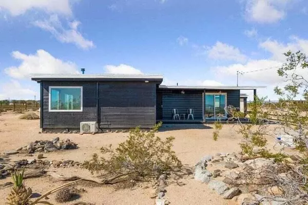 Joshua Tree, CA 92252,1524 Mile Square RD
