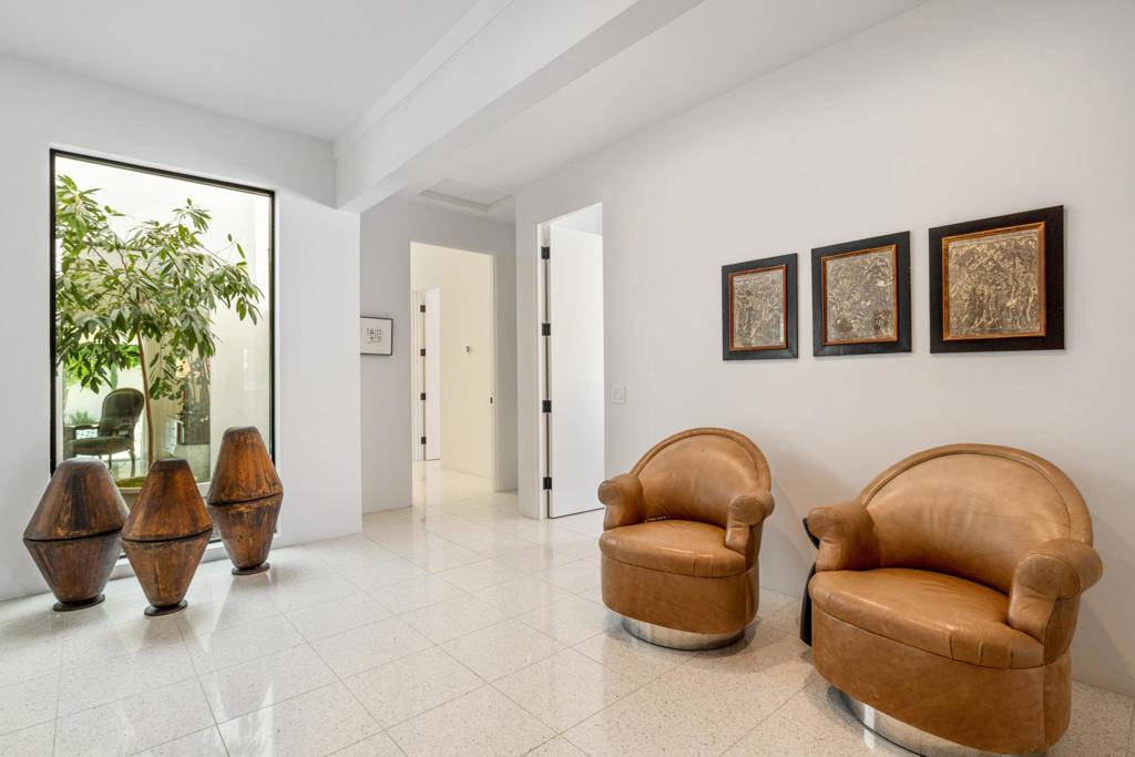 Indian Wells, CA 92210,75465 Montecito DR
