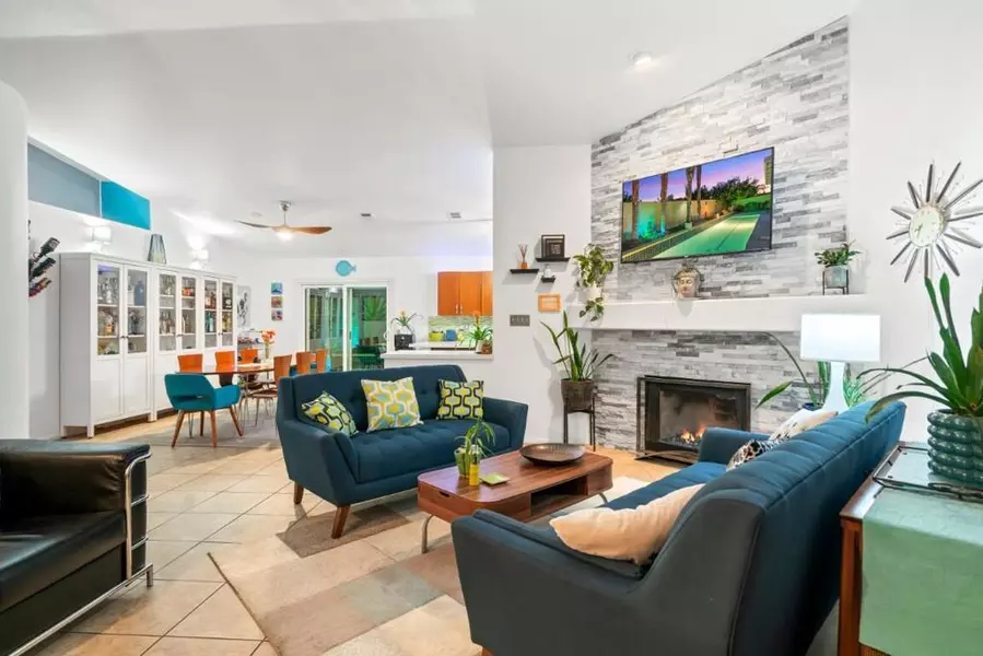 68215 Estio RD, Cathedral City, CA 92234
