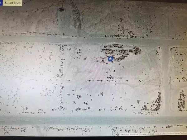 Salton City, CA 92275,951 Granada AVE