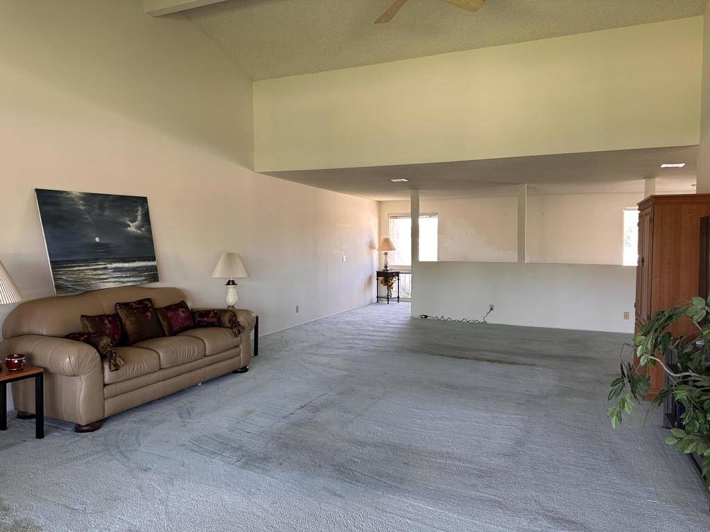 Bermuda Dunes, CA 92203,43331 Lacovia DR