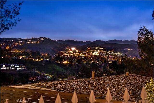 5038 Cerrillos DR, Woodland Hills, CA 91364