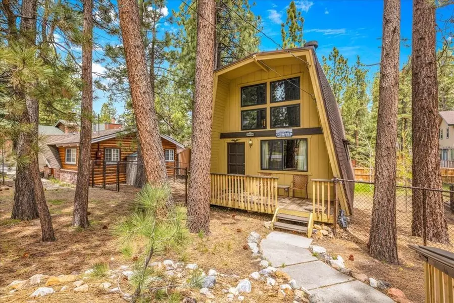39656 Forest RD, Big Bear, CA 92315