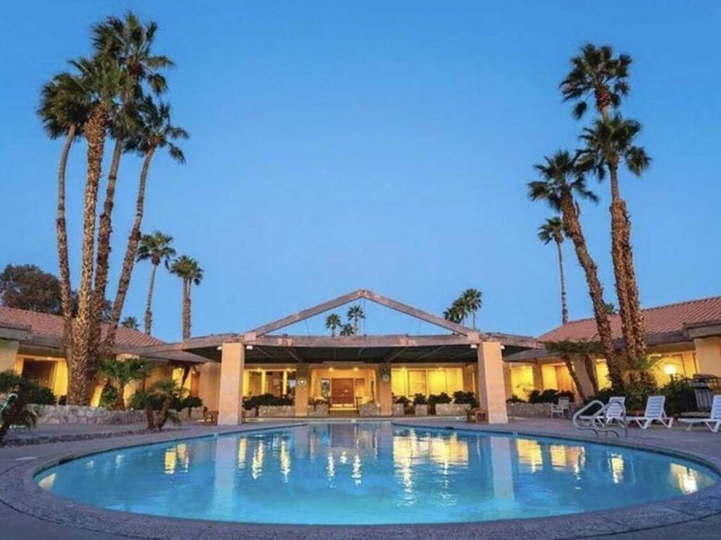 74711 Dillon Rd Spc 746, Desert Hot Springs, CA 92241