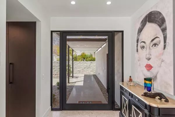 Palm Springs, CA 92264,2290 S Yosemite DR