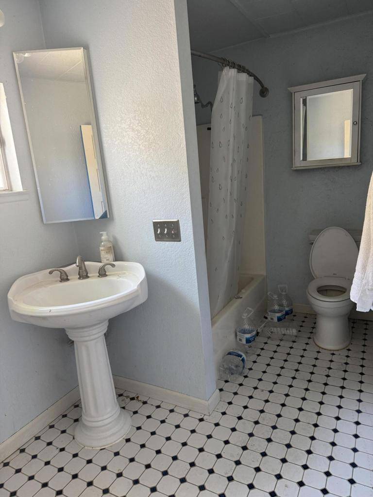 Yucca Valley, CA 92284,58587 Oleander DR
