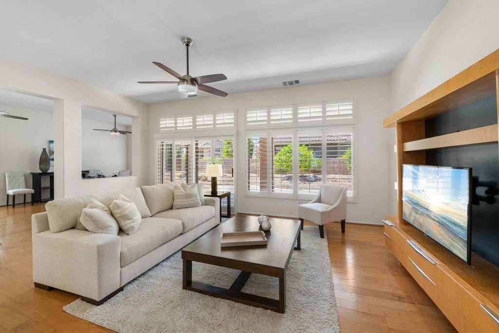 78585 Autumn LN, Palm Desert, CA 92211