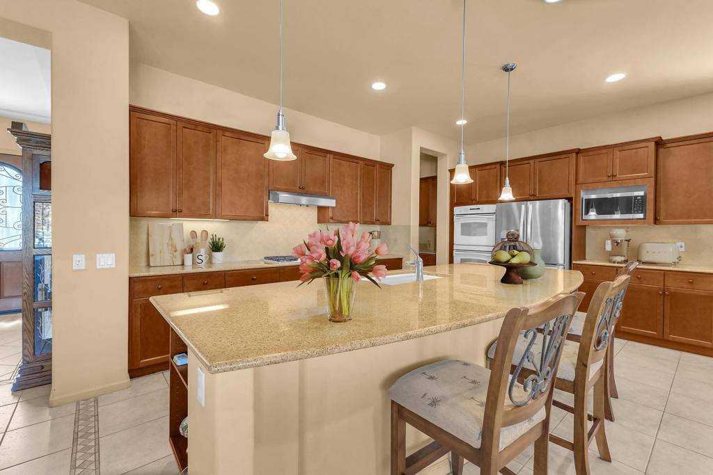 Palm Springs, CA 92262,2250 N Hermosa DR