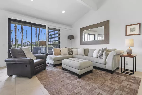 Palm Desert, CA 92211,76570 Hollyhock DR