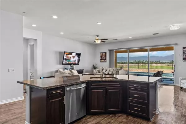 Indio, CA 92203,85115 Stazzano PL