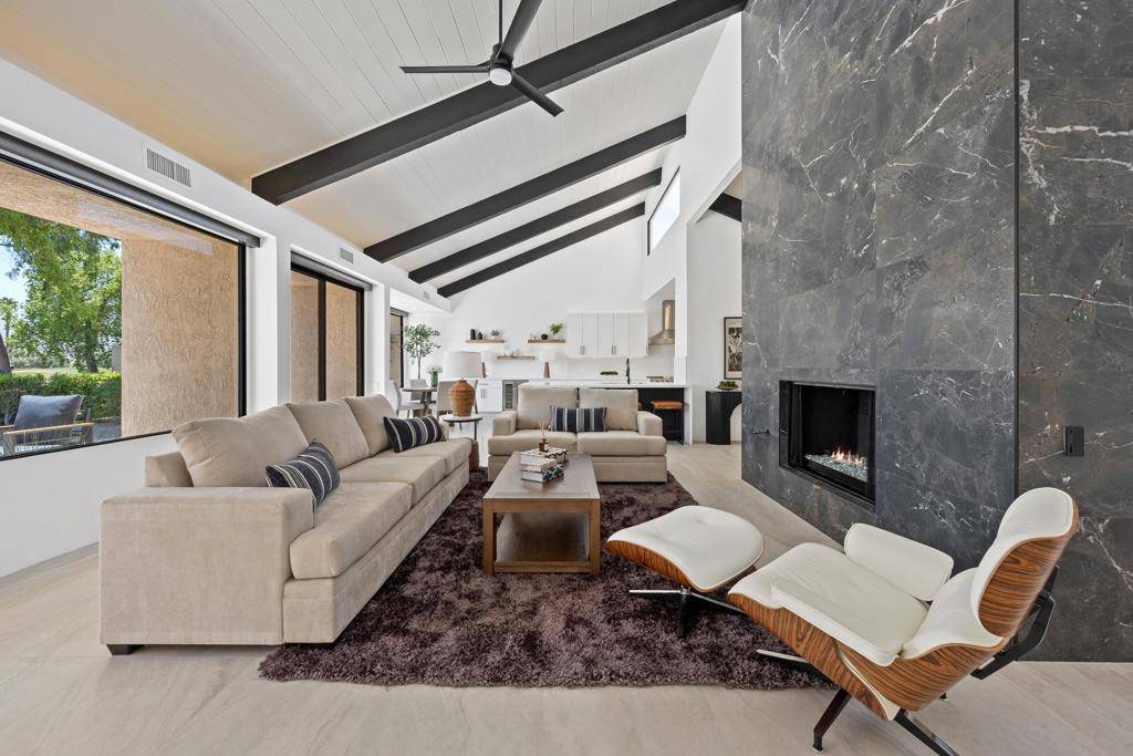 Rancho Mirage, CA 92270,607 Desert West DR