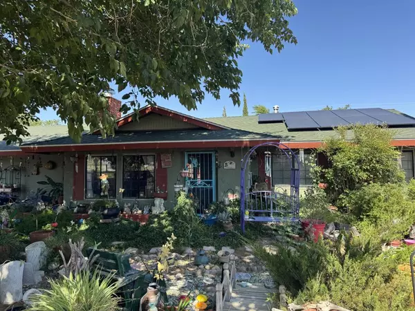 Yucca Valley, CA 92284,7585 Joshua LN