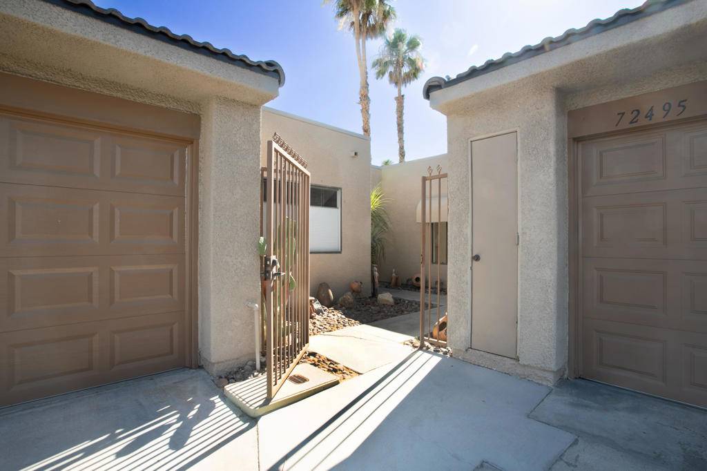 Palm Desert, CA 92260,72495 Desert Flower DR