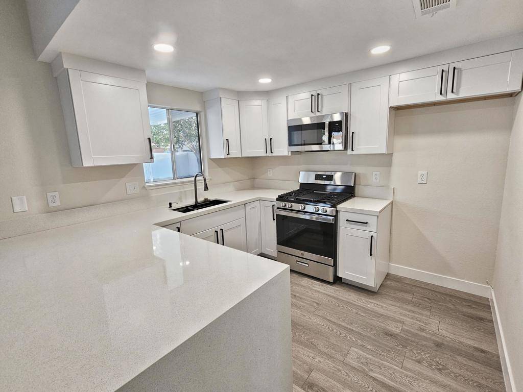 Indio, CA 92201,80833 Dartmouth AVE