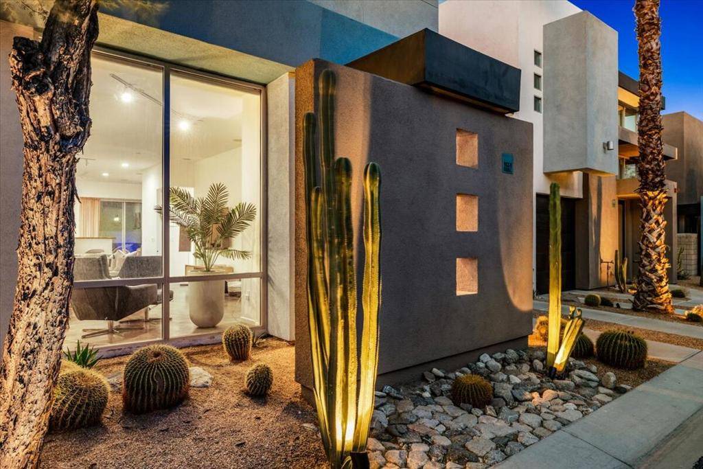 Palm Springs, CA 92262,3552 Melody LN
