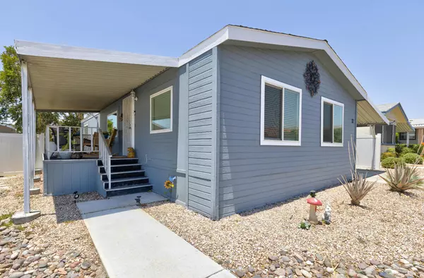 15300 Palm DR #13, Desert Hot Springs, CA 92240