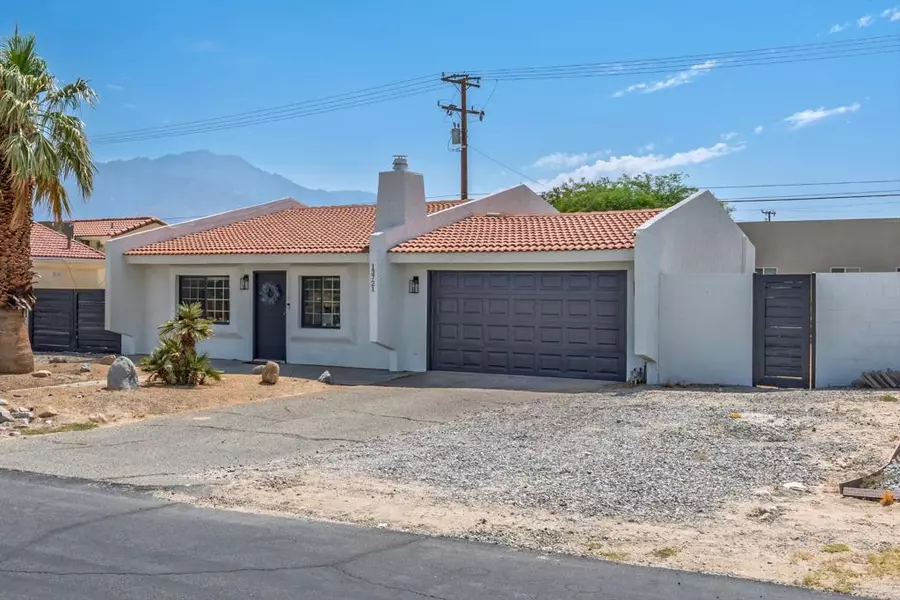 13721 Julian DR, Desert Hot Springs, CA 92240