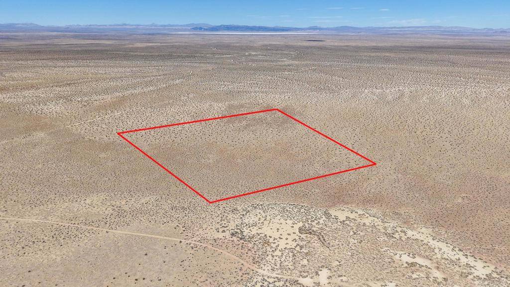 0 Anp 0493-221-02-0-000,  Hinkley,  CA 92347
