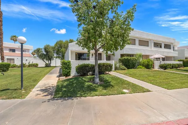 Rancho Mirage, CA 92270,69532 Antonia WAY