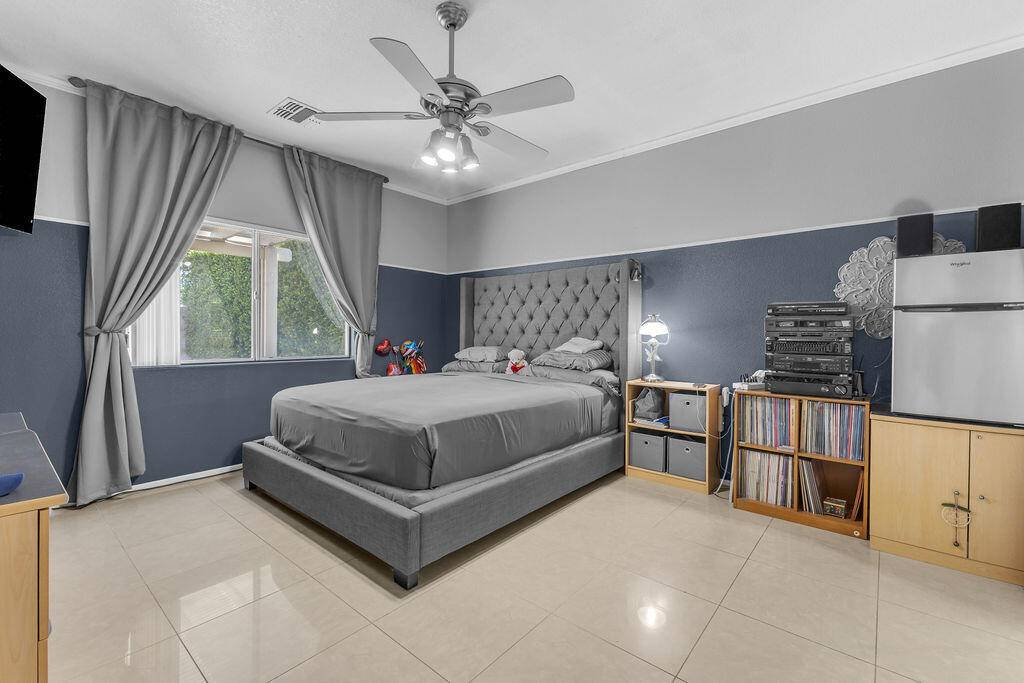 Cathedral City, CA 92234,68138 Seville CT