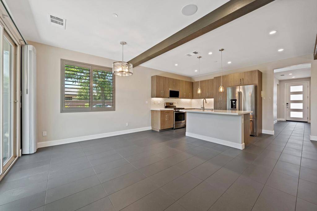 Indio, CA 92201,51673 Harmony CT