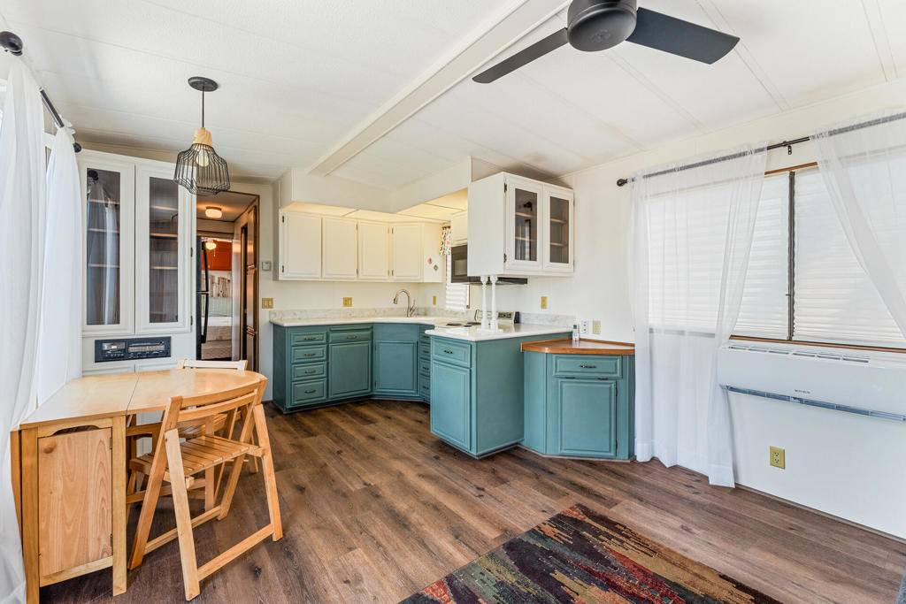 Desert Hot Springs, CA 92240,16400 Bubbling Wells RD #176