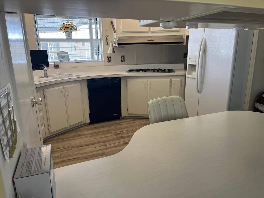 Palm Desert, CA 92260,38591 Desert Greens DR W