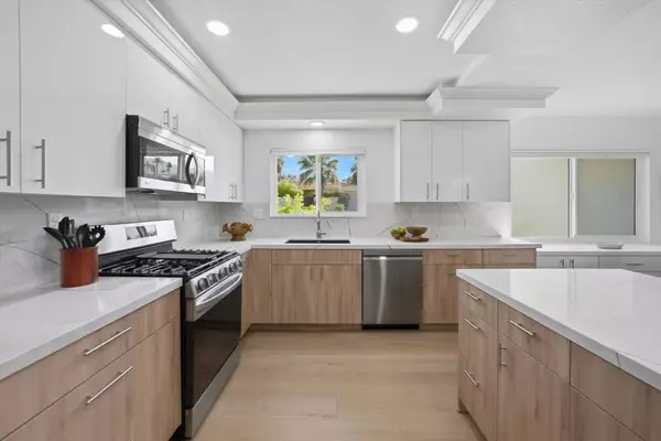 Palm Desert, CA 92260,72920 Somera RD