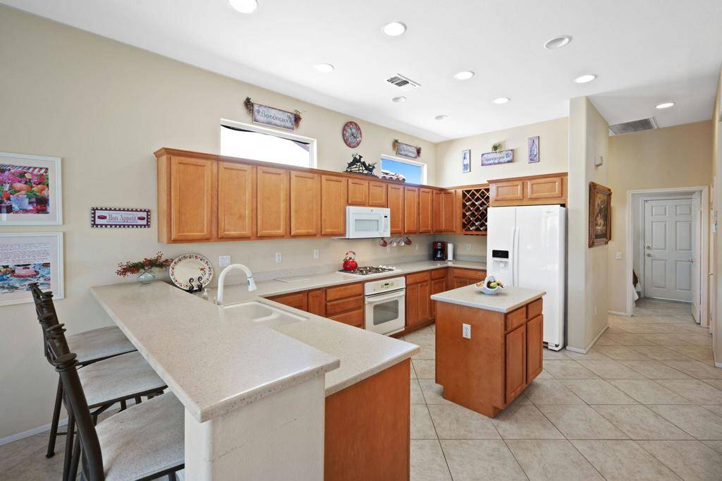 Palm Desert, CA 92211,35795 Palomino WAY