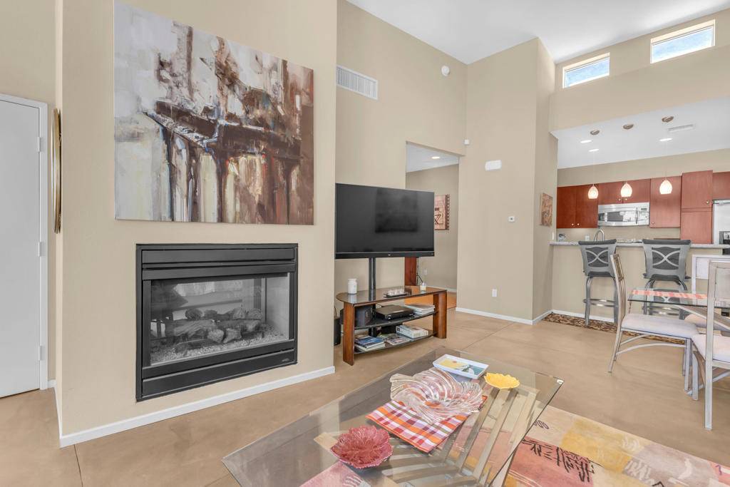 Palm Springs, CA 92262,3598 Quiet Side ST
