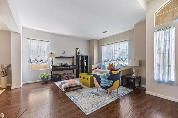 La Quinta, CA 92253,44800 Calle Santa Barbara