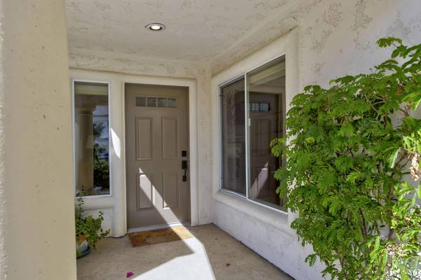 Palm Desert, CA 92211,503 Desert Falls DR N