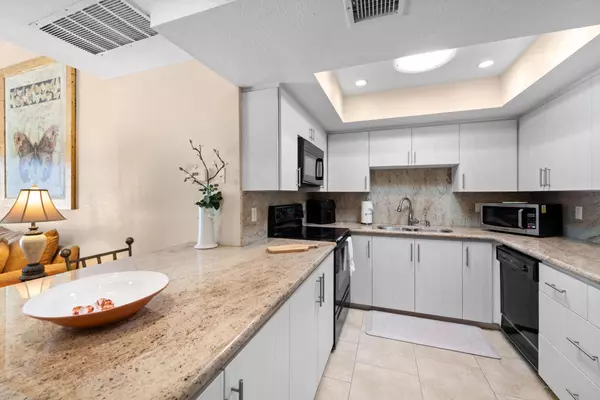 La Quinta, CA 92253,44280 E Sundown Crest DR