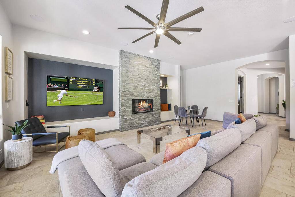 81107 Carefree DR, Indio, CA 92201