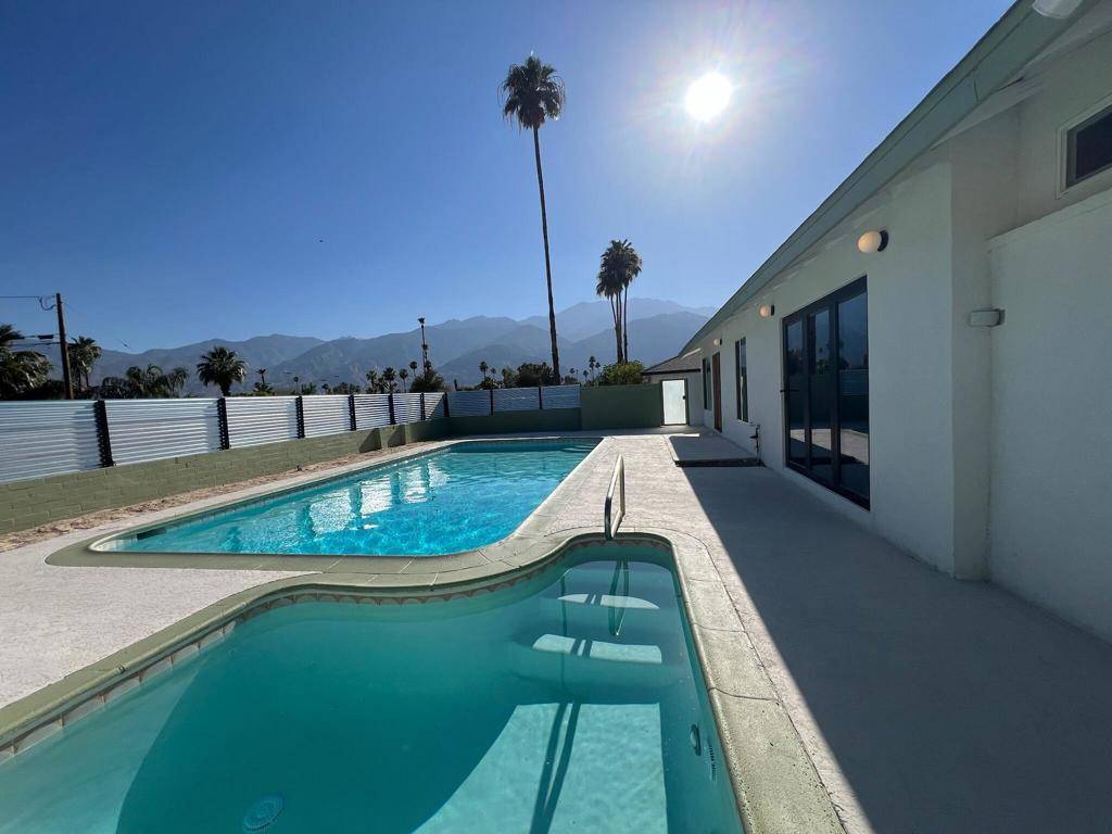 3864 E Cll San Raphael, Palm Springs, CA 92262