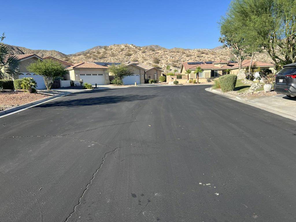 Desert Hot Springs, CA 92240,8313 Meadows WAY